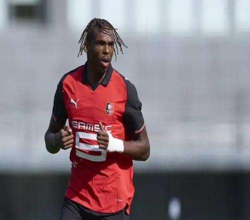 亚历山大力,压火箭,狂揽,开云365体育官网,KaiYun365,SPORTS,开云365体育中国官网,KaiYun365体育平台,开云365体育服务